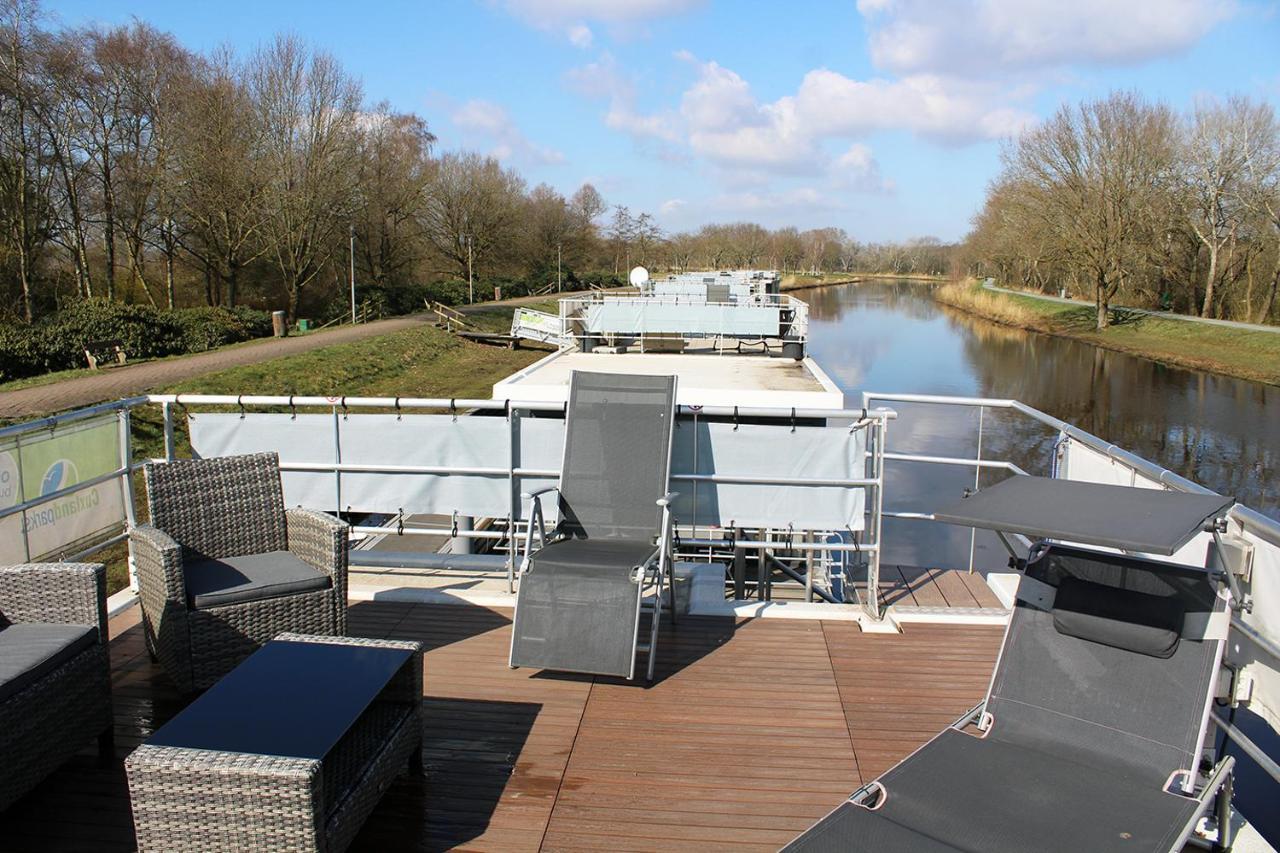 Hotel Hausboot In Bad Bederkesa Exterior foto